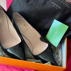 Size seven Kate spade black shiny heels